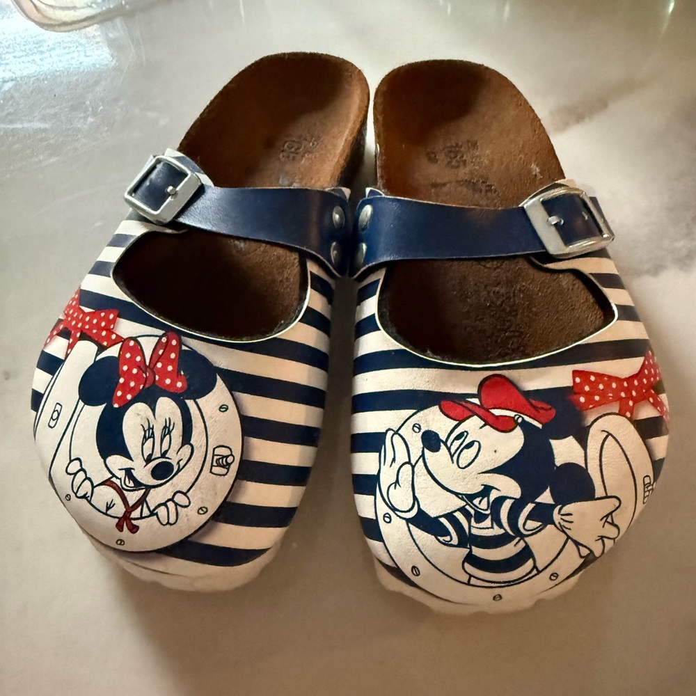 Minnie Mouse Maria clog kids size 8
